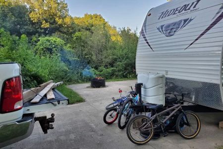 Acorn Valley Campground