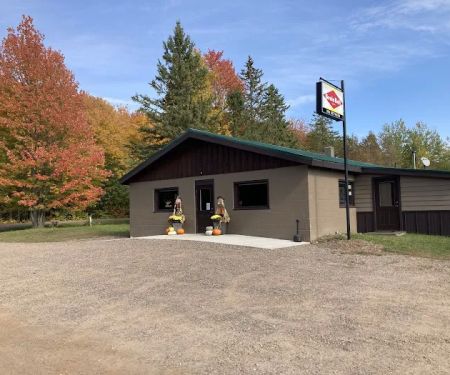 The InnBetween Bar & Campground