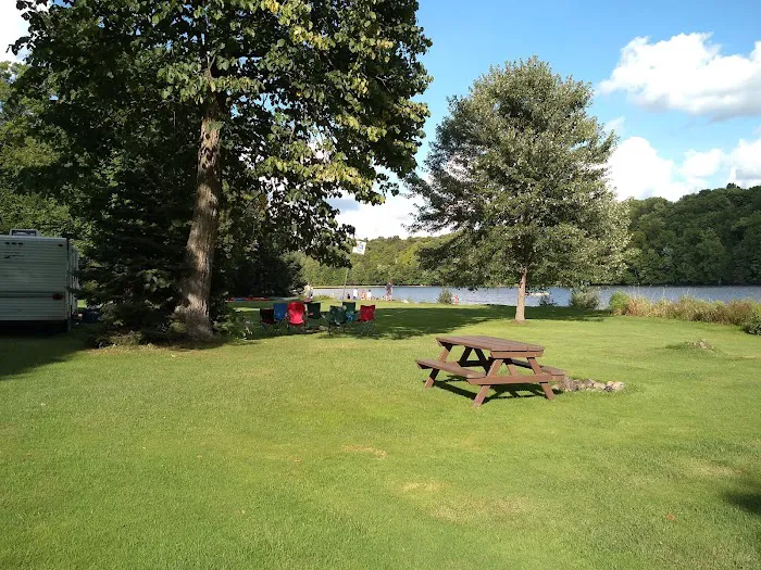 Flambeau Lodge and Campground 5