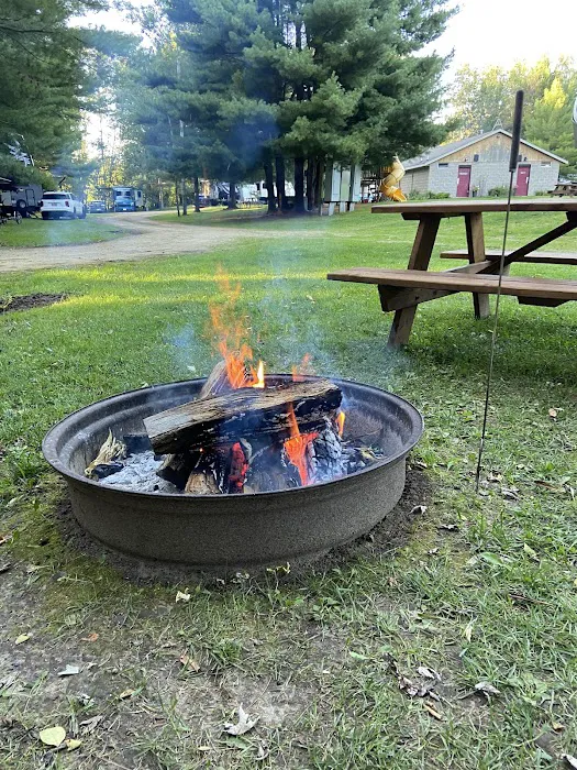 Ma's Irvington Campground and Rentals LLC 5