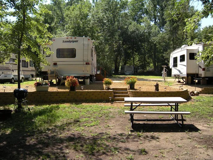 Freedom Island Campground and Marina 10
