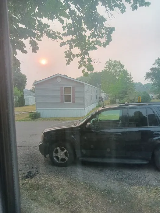 Knollwood Court Mobile Home Park 2