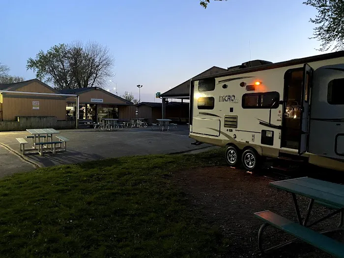Cutty's Des Moines Camping Club 1