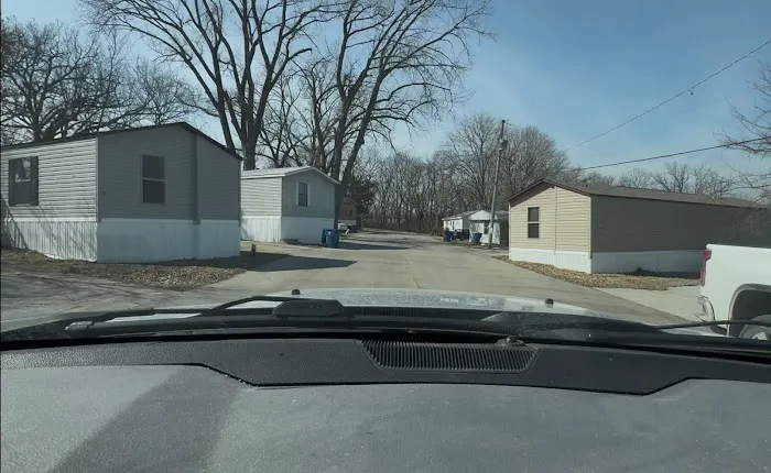 Prairie Village Mobile Home Community 2