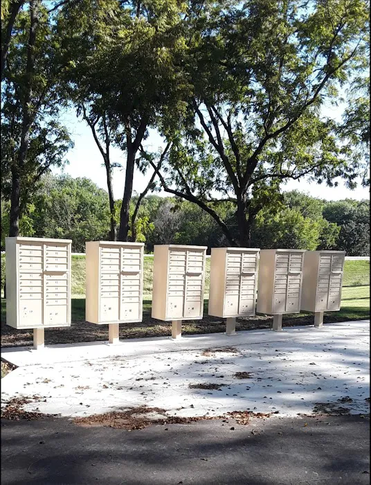 Prairie Village Mobile Home Community 5