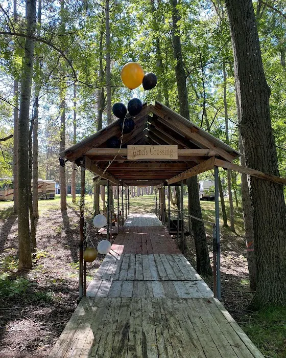 Gray's Riverside Campground 10