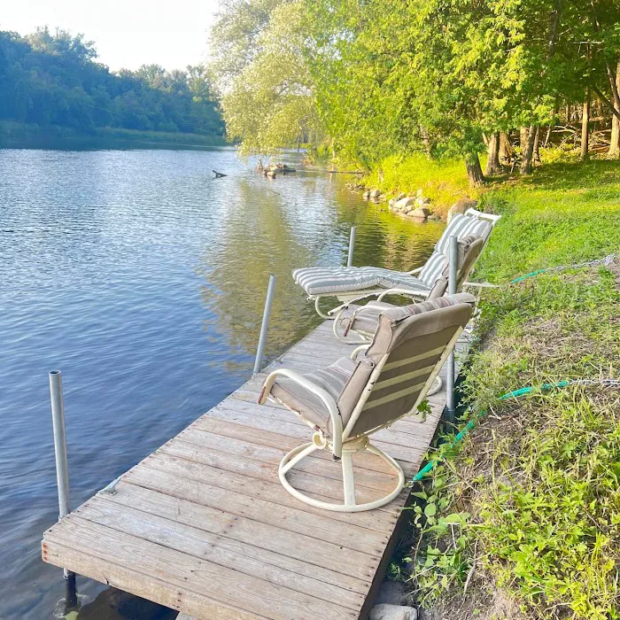 Gray's Riverside Campground 1