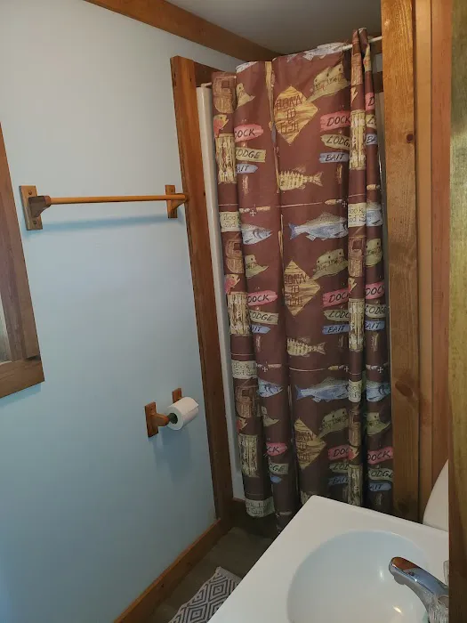 Martiny Lakes Hide-Away LLC 5