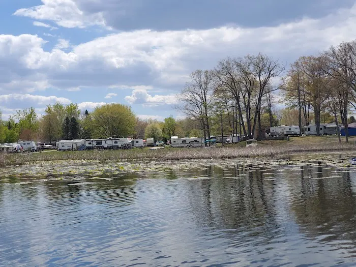Martiny Lakes Hide-Away LLC 6