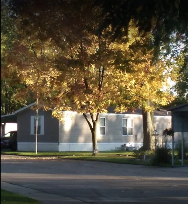 Arlington Manor 5