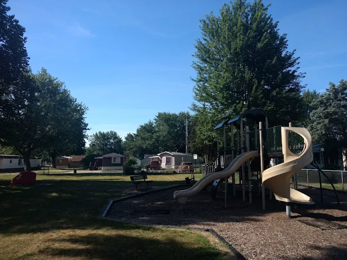 Meadowbrook Manor 7