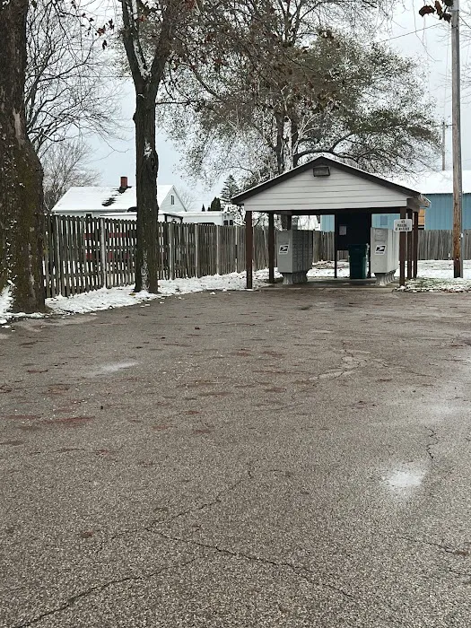 Fairfield Manor Mobile Home Community 10