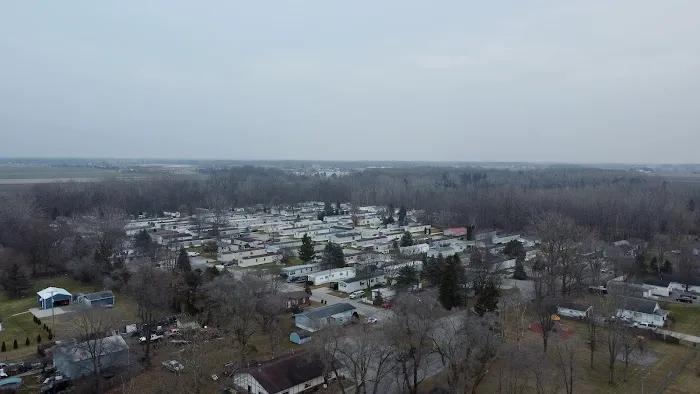 Fairfield Manor Mobile Home Community 3