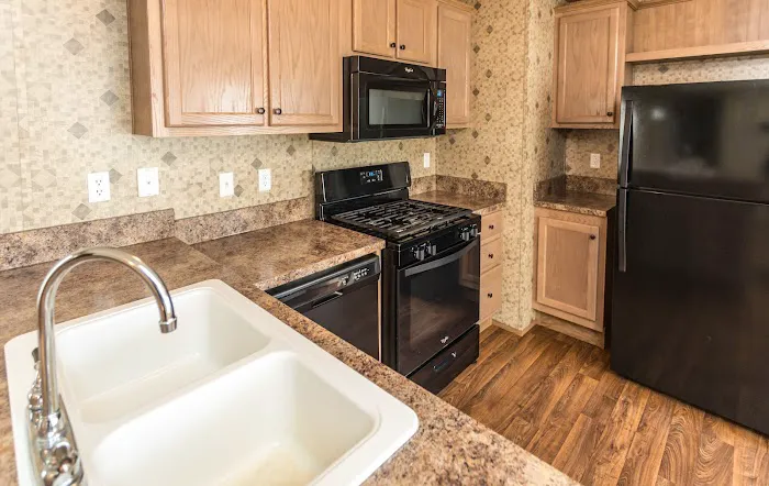 Hidden Creek Manufactured Home Community 4