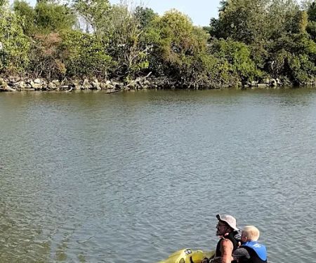 Magee East Marina & Campground