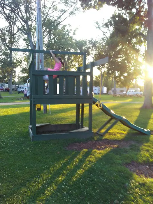 Oak Crest Campgrounds 8