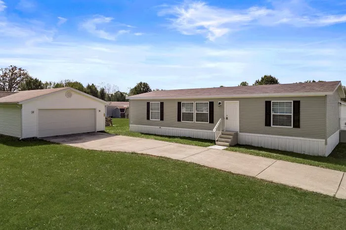 Beulah's Manufactured Home Community 10