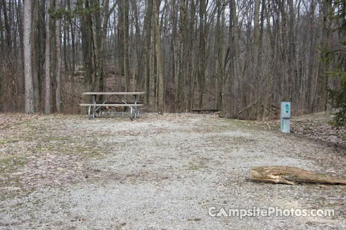Hidden Lake Gems Camping Spot Located in Mt. Gilead Ohio 5