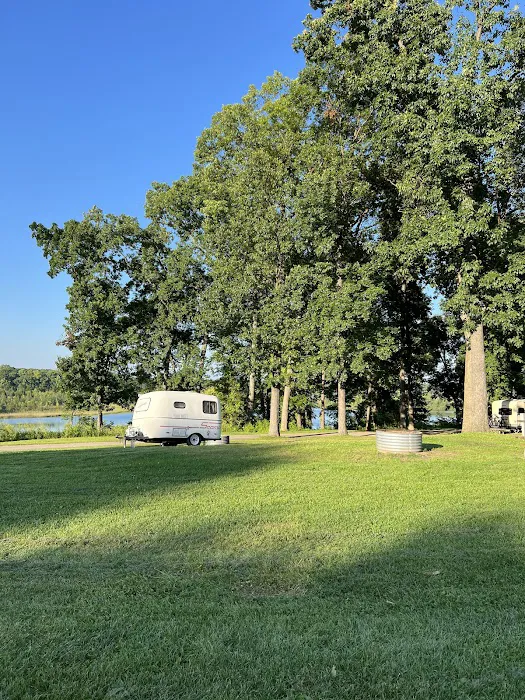 Proud Lake Rec Area - Modern Campground 1