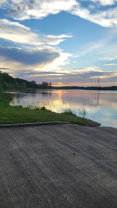 Proud Lake Rec Area - Modern Campground 8