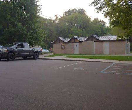 Holly McGinnis Lake Campground