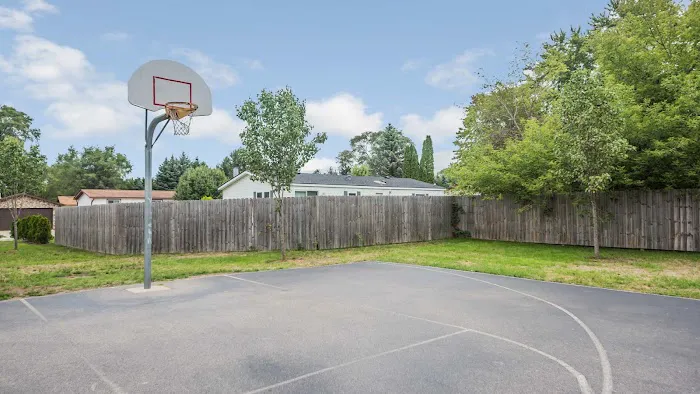 Lakeview 8