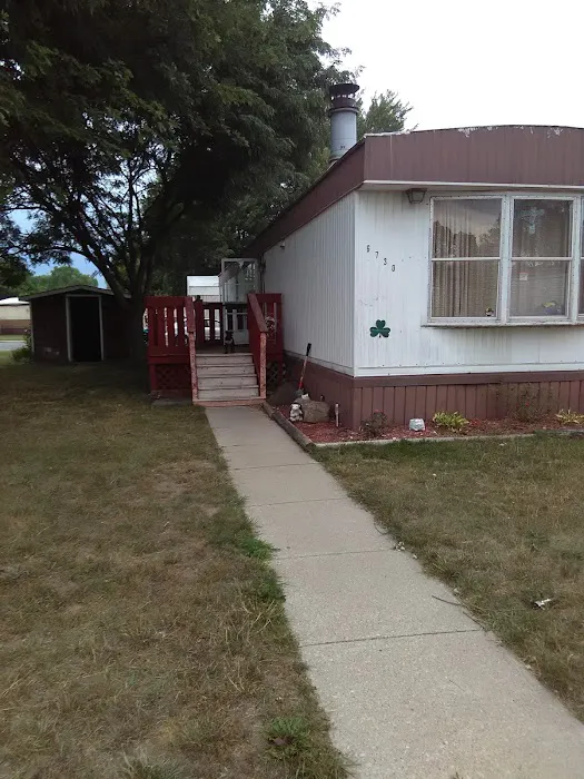 Town & Country Mobile Home Est 8