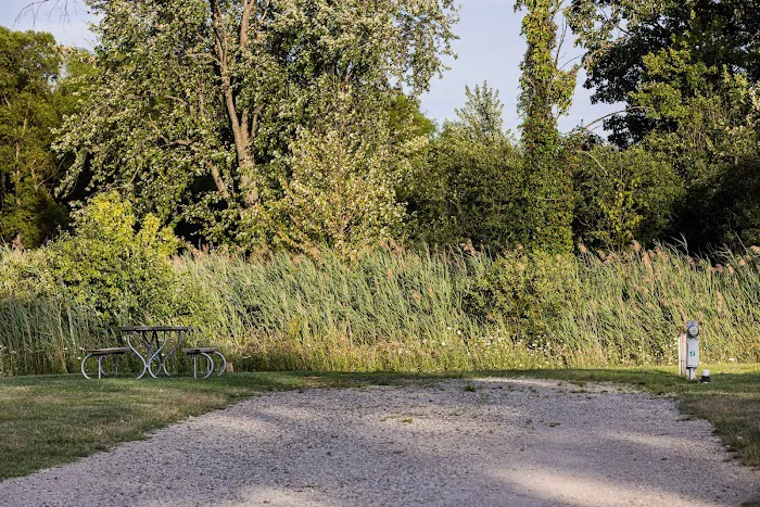 Sun Outdoors Kensington Valley 9