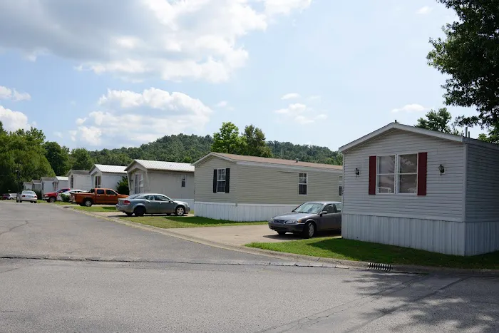 Whispering Oaks Mobile Home Park 3