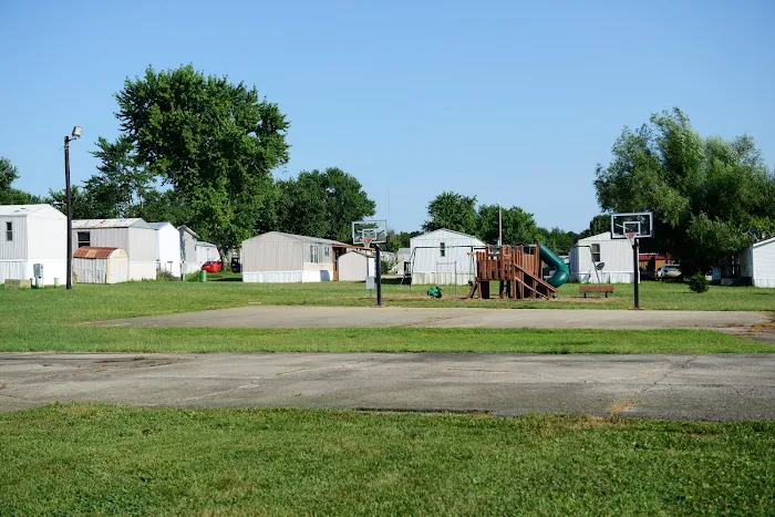 Copperstone Pointe Mobile Home Park 10
