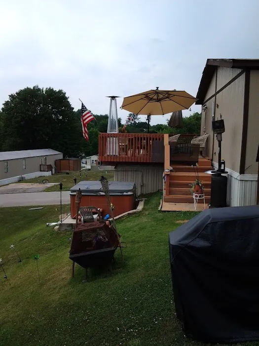 Crest Manor Mobile Home Estate 5