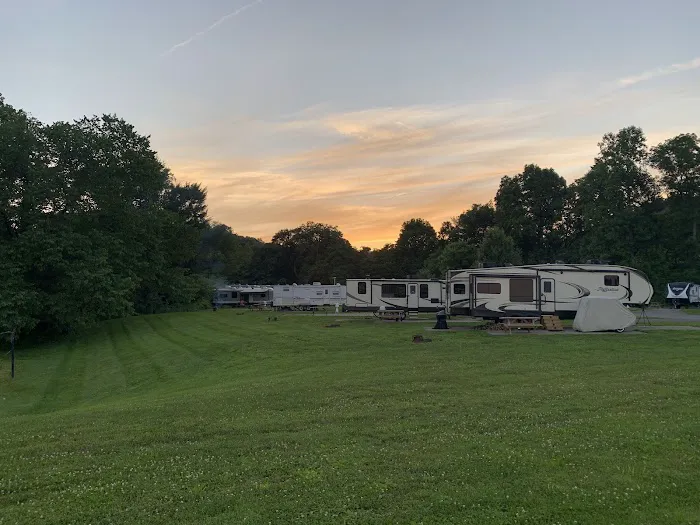 Follow the River RV Resort 8