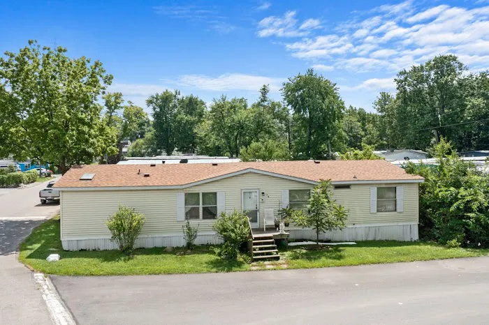 Village Green 8