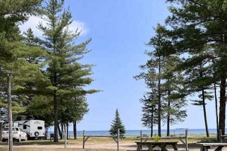 Woodstar Beach Campground