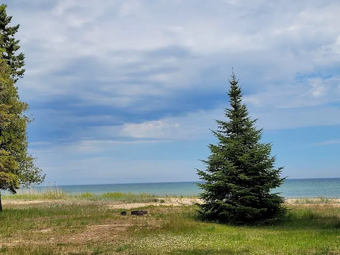 Woodstar Beach Campground 10