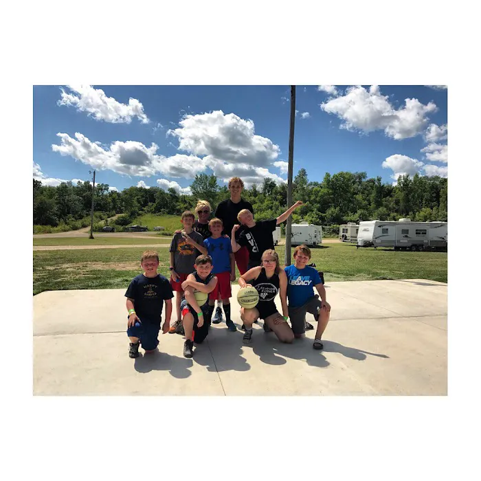 Bluff Valley Campgrounds 4