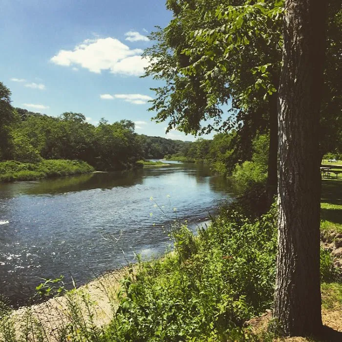 Bluff Valley Campgrounds 10