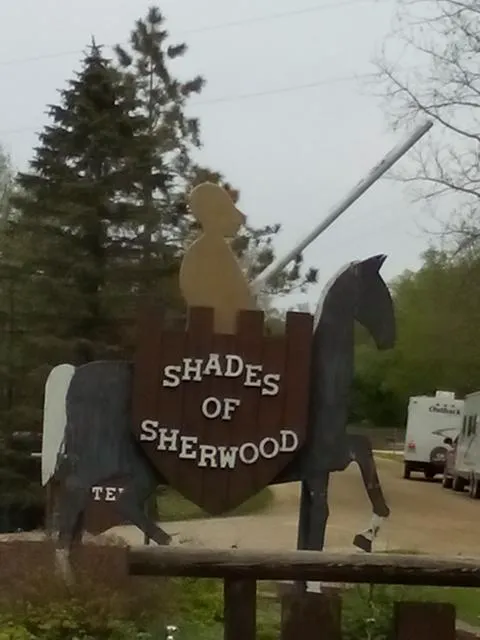 Shades of Sherwood 1