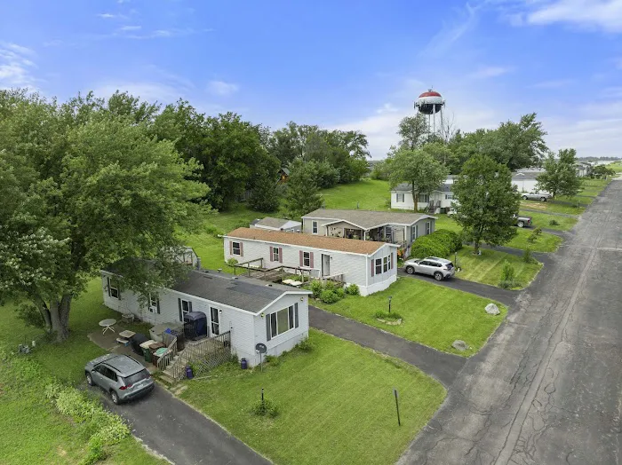 Holiday Terrace Mobile Home Community 5