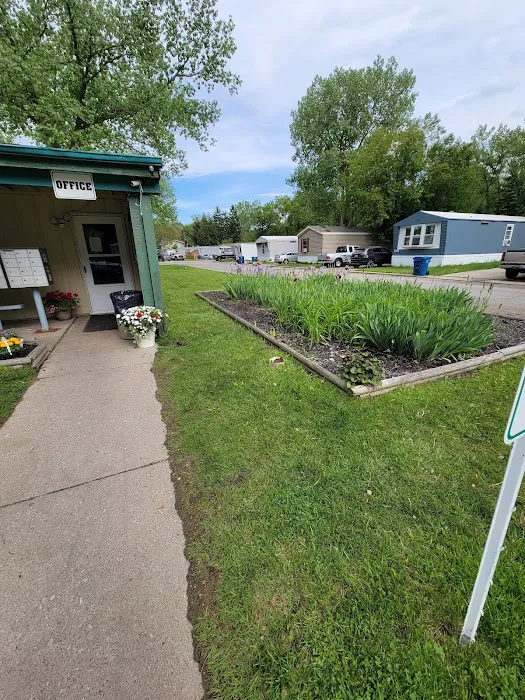 Brentwood Estates - Mobile Home Park 4