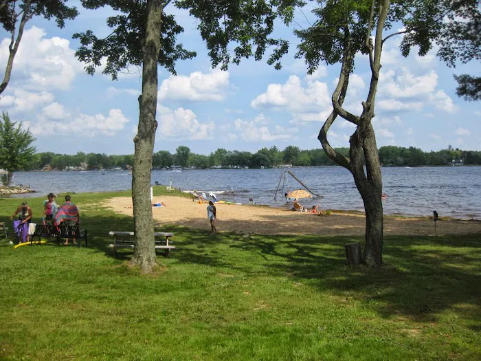 Pleasant Beach Resort, RV Lots, Cabins and Pool 2