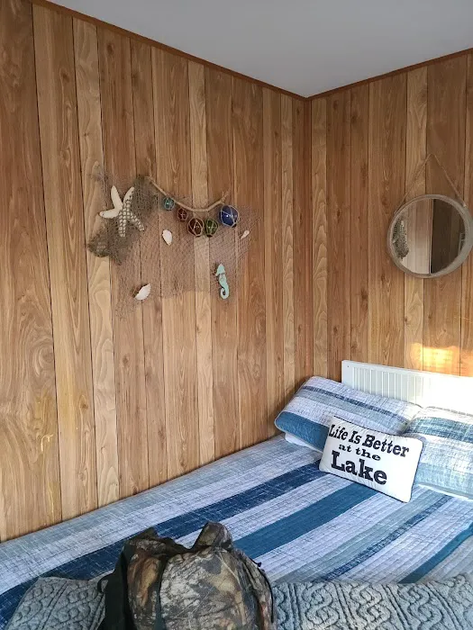 Ivan's Campground and Cabins 6