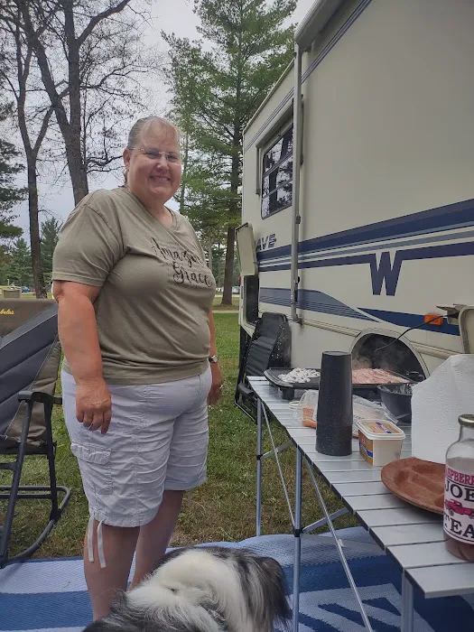 Ivan's Campground and Cabins 7