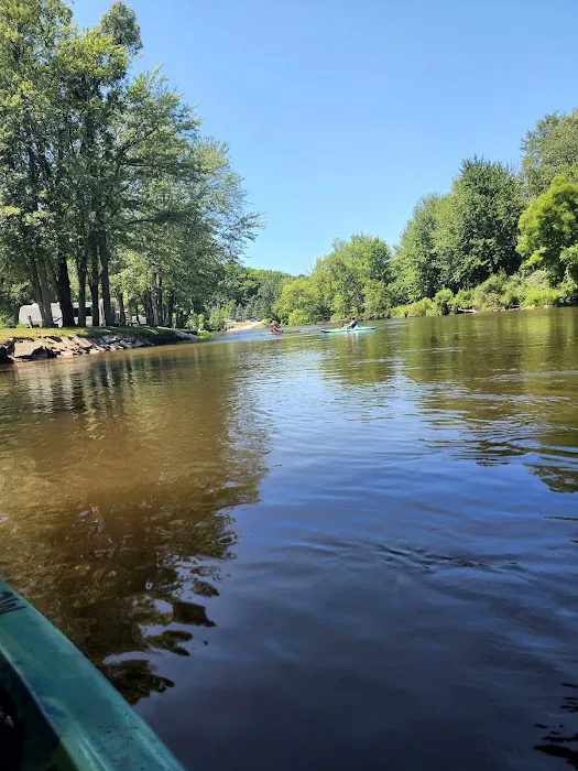 Henry's Landing Campground & Canoe Rental 9