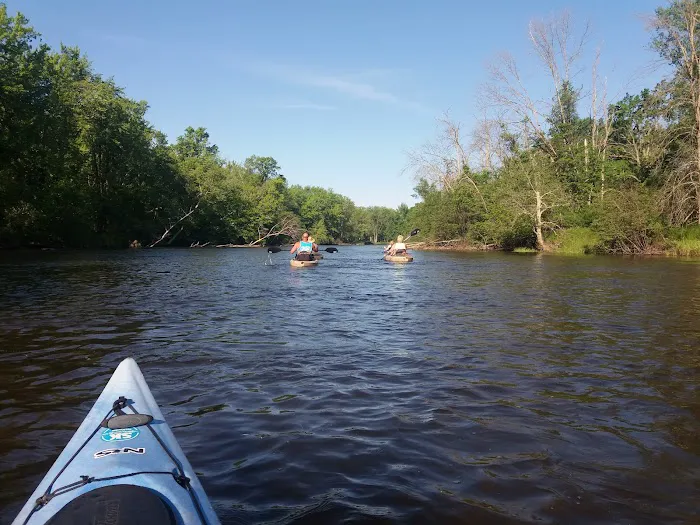 Henry's Landing Campground & Canoe Rental 2