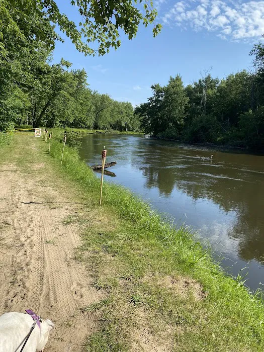 Henry's Landing Campground & Canoe Rental 6