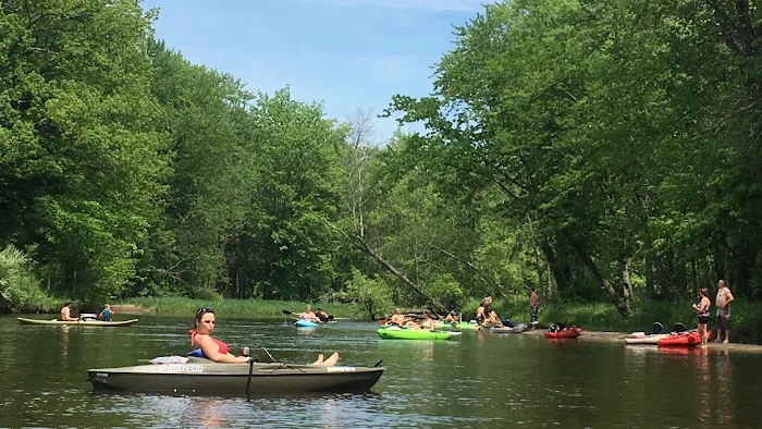 Henry's Landing Campground & Canoe Rental 10