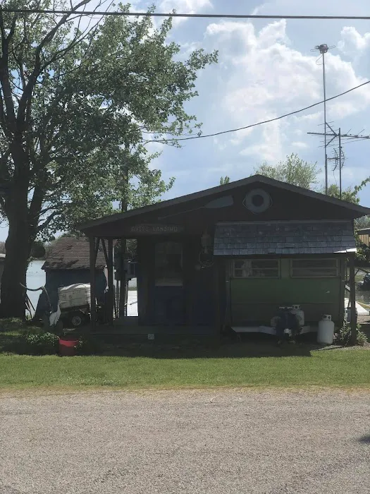 Hidden Hideaway Campground & Marina 6