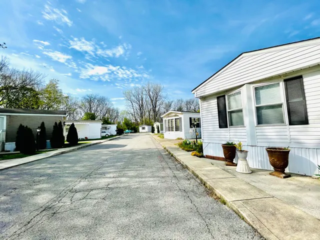 Spring Lake Court Mobile Home Park 5
