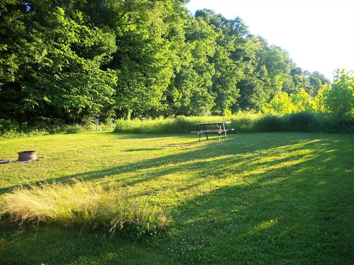 Grins & Pickin's CampFarm LLC 10